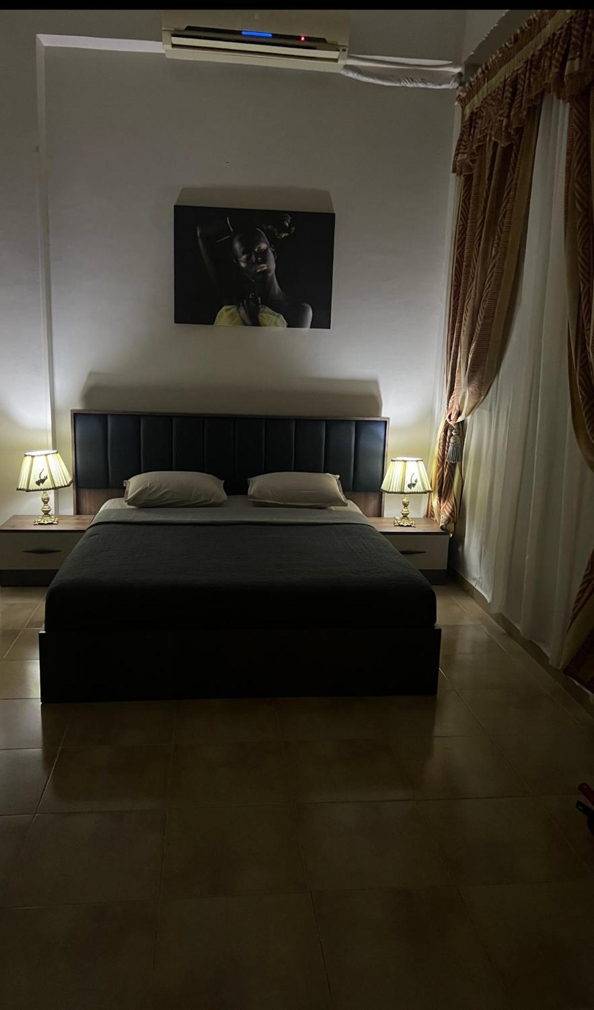Appartamento Karnak Flats Luxor Esterno foto