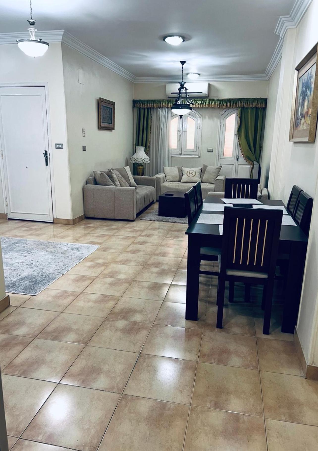 Appartamento Karnak Flats Luxor Esterno foto