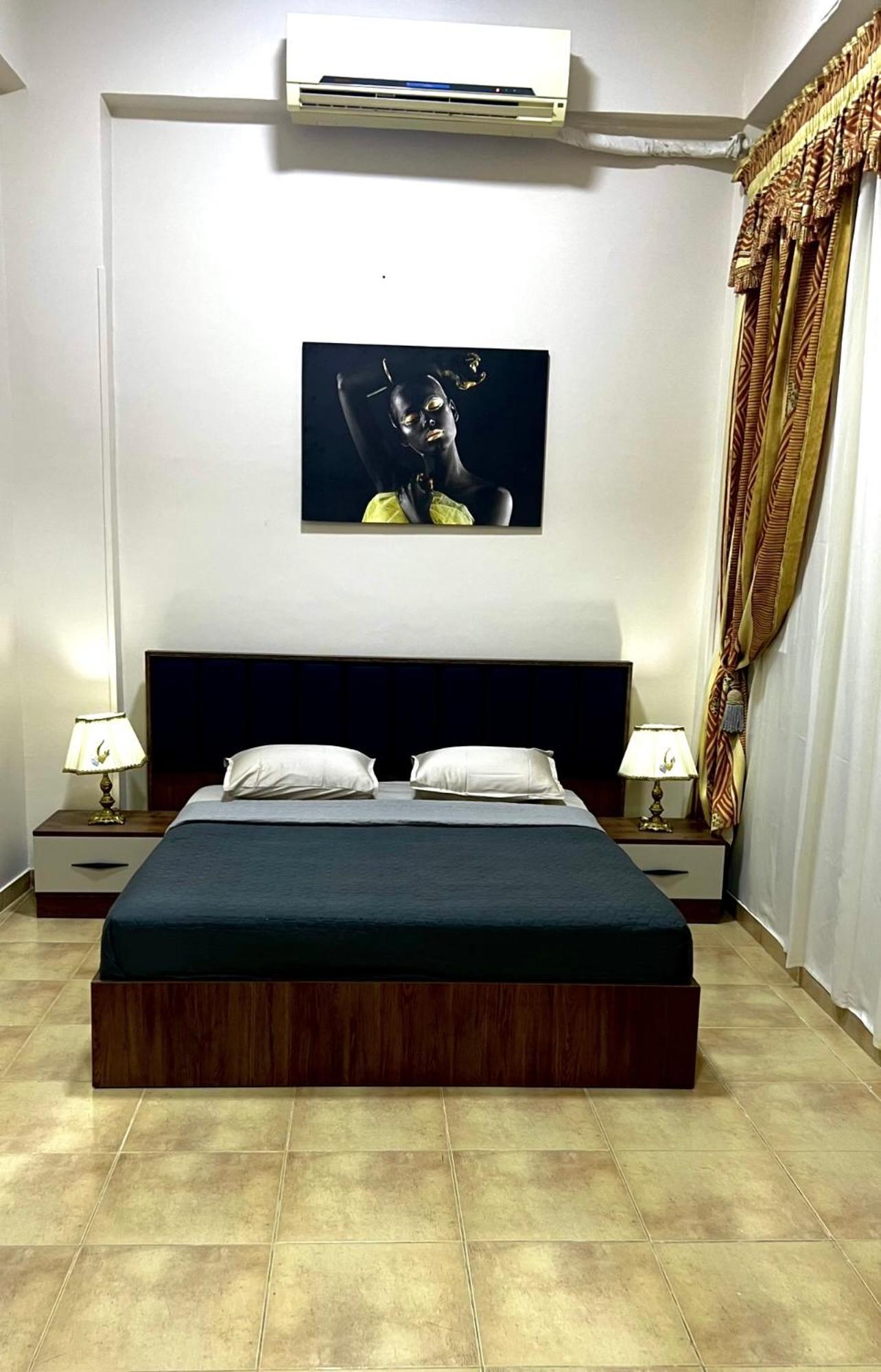 Appartamento Karnak Flats Luxor Esterno foto